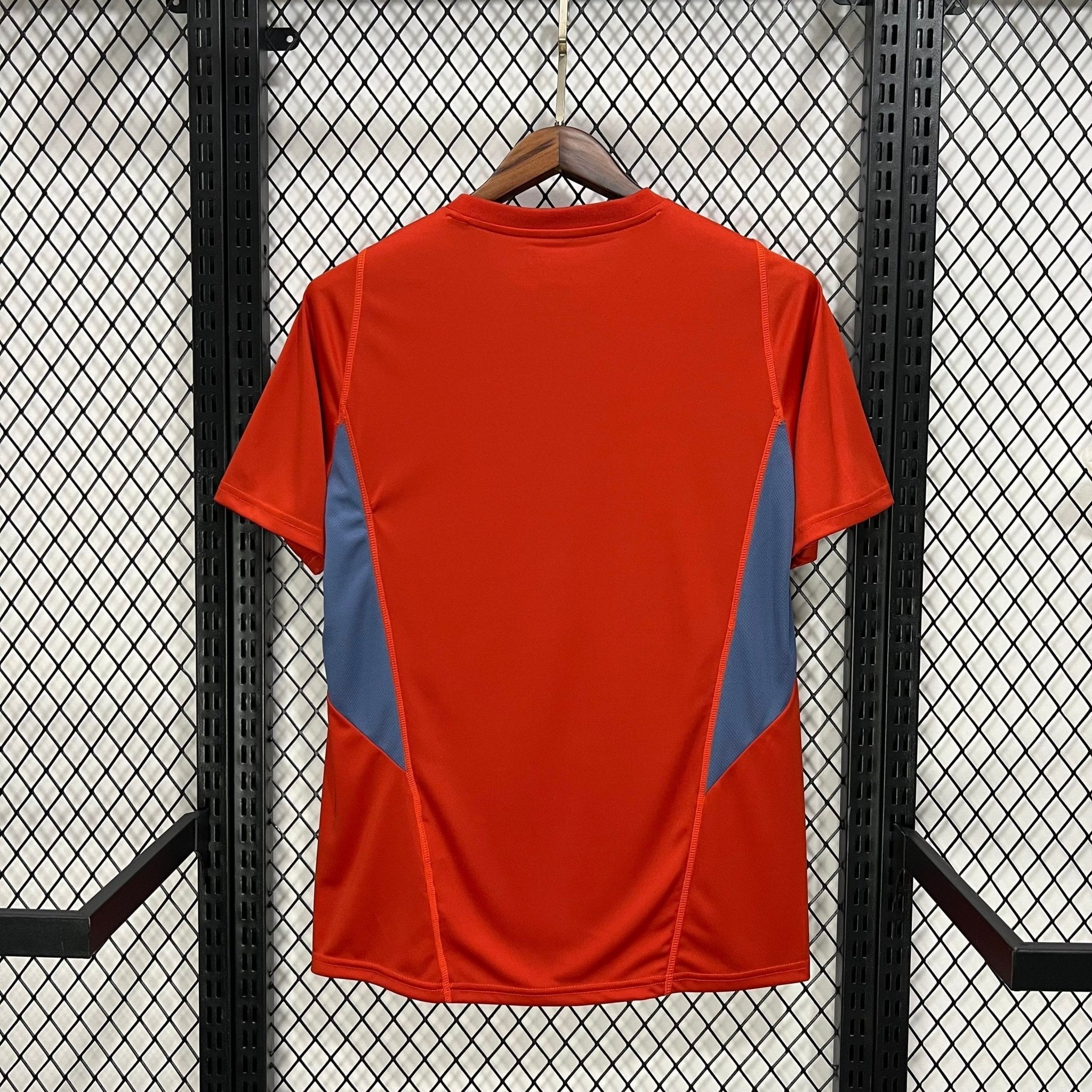 CRUZEIRO ROPA DE ENTRENAMIENTO ROJA 24/25 HOMBRE - Bota de Oro Tienda