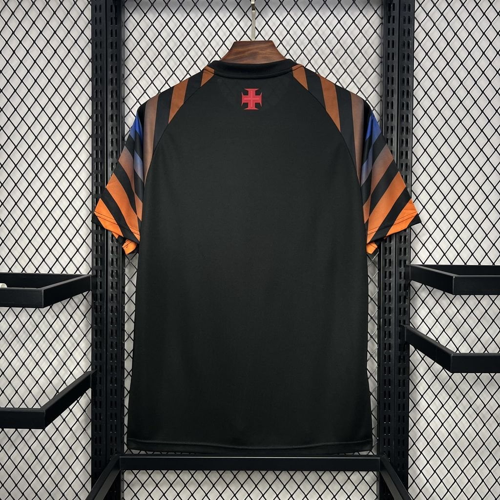 VASCO DA GAMA CALENTAMIENTO KAPPA NEGRO 24/25 HOMBRE - Bota de Oro Tienda