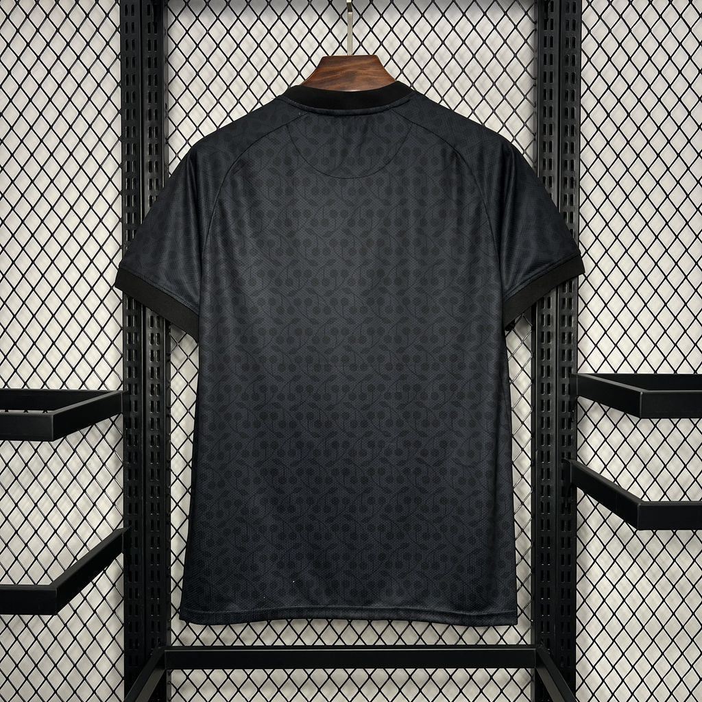 AFC BOUNERMOUTH  EDICIÓN ESPECIAL NEGRO  24/25  HOMBRE Imagen secundaria del producto