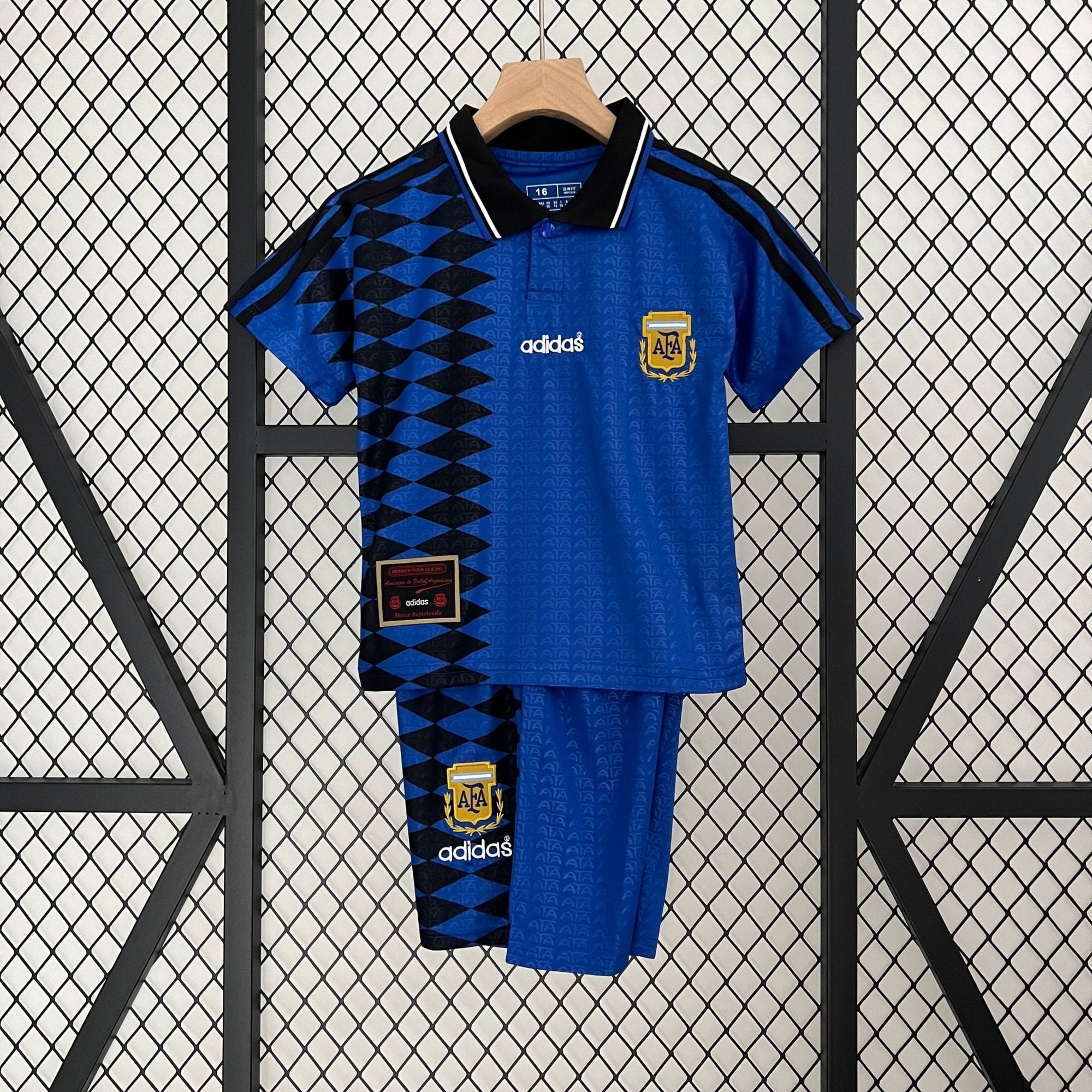 ARGENTINA II 1994 (RETRO) CONJUNTO INFANTIL - Bota de Oro Tienda