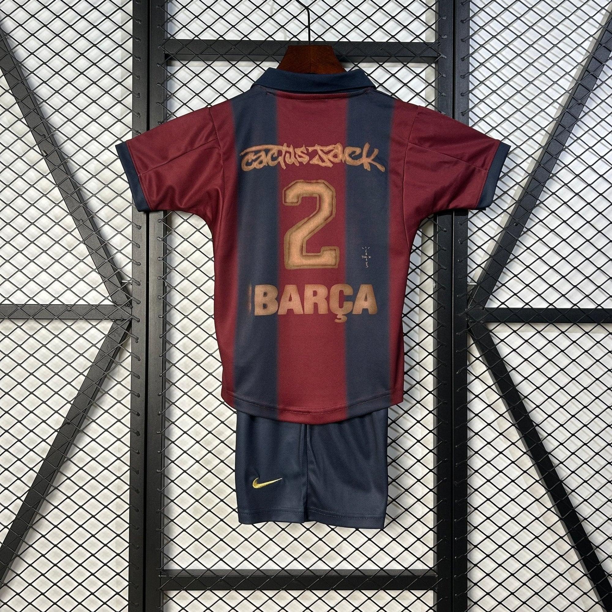 BARCELONA EDICION ESPECIAL TRAVIS 25/26 NIÑOS - Bota de Oro Tienda