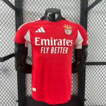 BENFICA PRIMERA EQUIPACIÓN 25/26 (VERSIÓN JUGADOR) - Bota de Oro Tienda