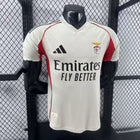 BENFICA SEGUNDA EQUIPACIÓN 25/26 (VERSIÓN JUGADOR) - Bota de Oro Tienda