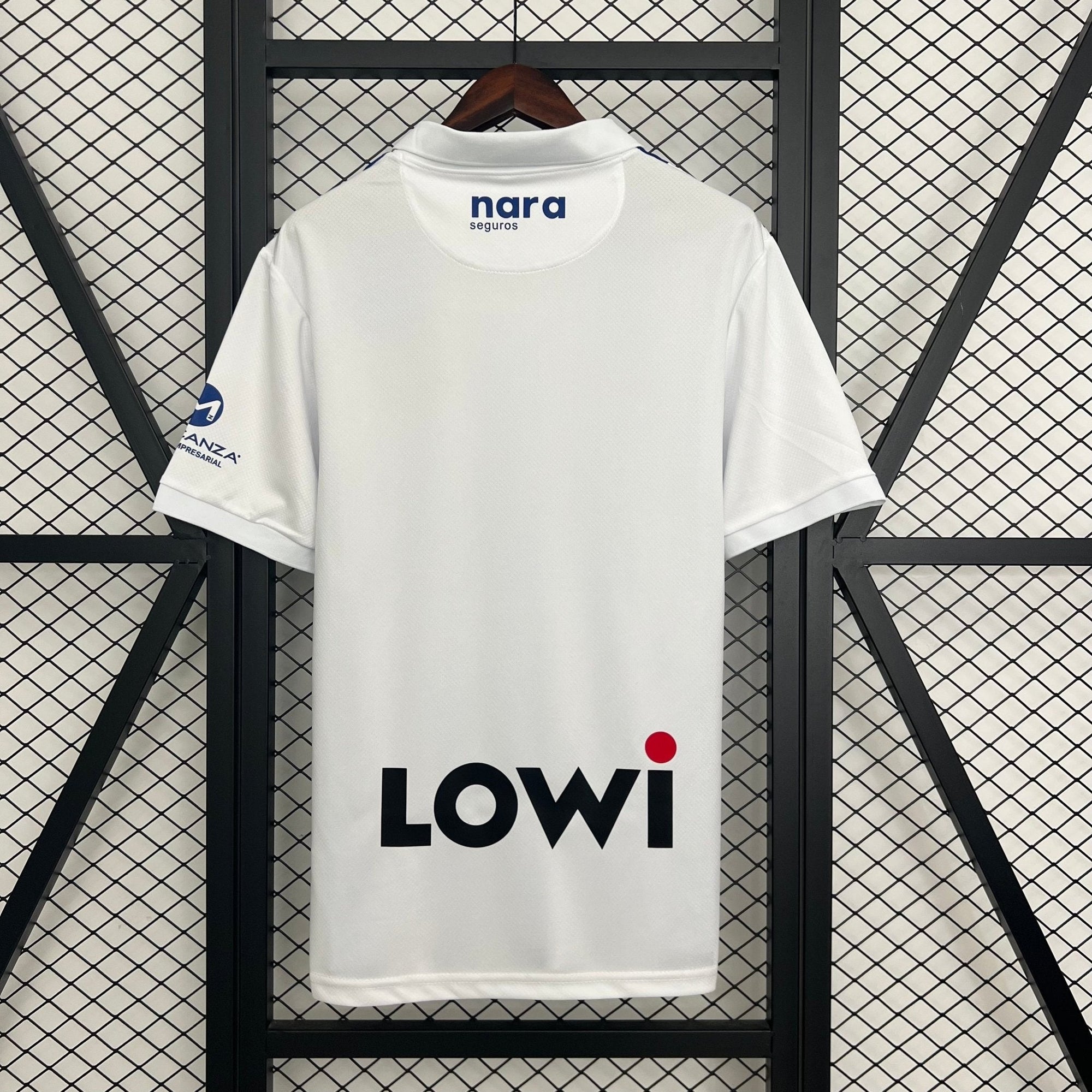 CAMISETA CD LEGANÉS PRIMERA EQUIPACION 25/26 HOMBRE - Bota de Oro Tienda