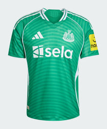 CAMISETA NEWCASTLE UNITED SEGUNDA EQUIPACION 25/26 - Bota de Oro Tienda