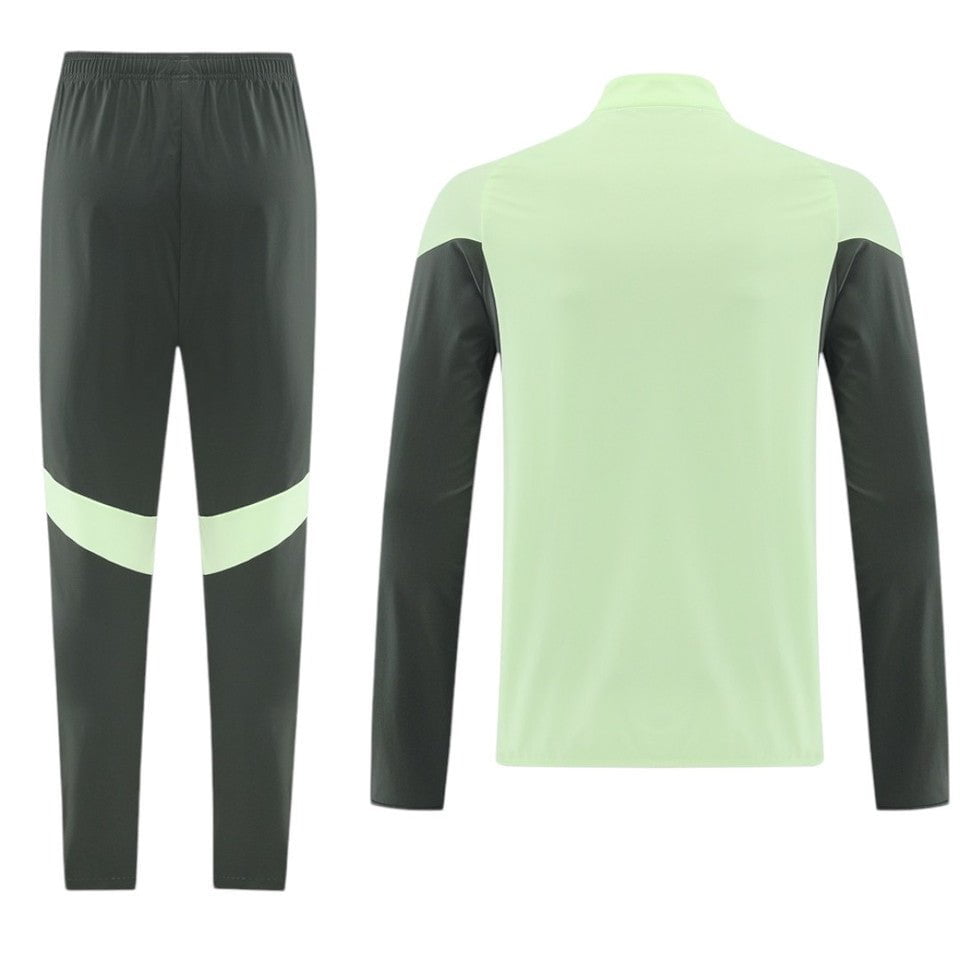 CHANDAL - REAL MADRID - Green Long Zip Windbreaker - Bota de Oro Tienda