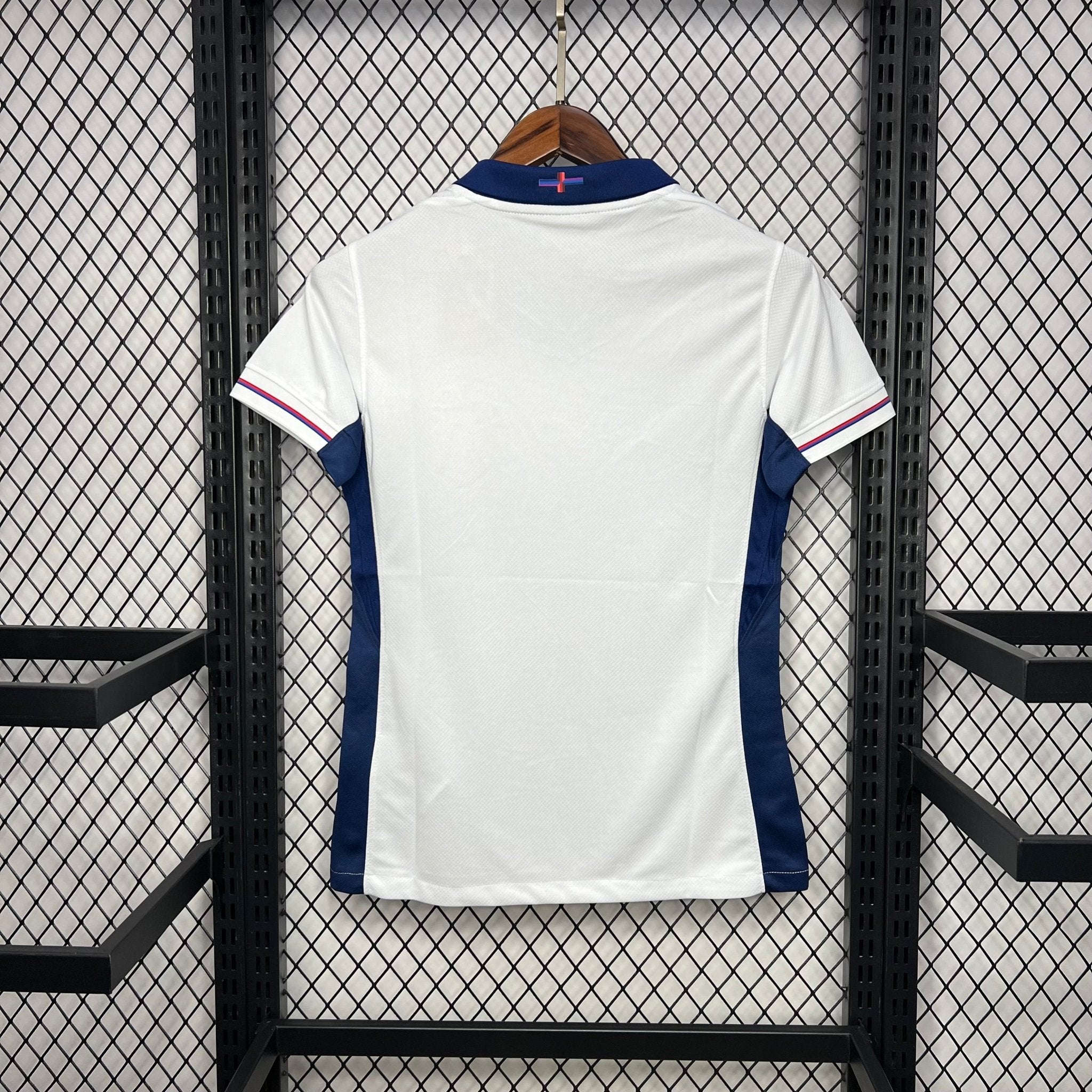 ENGLAND I  24/25 MUJER Imagen secundaria del producto