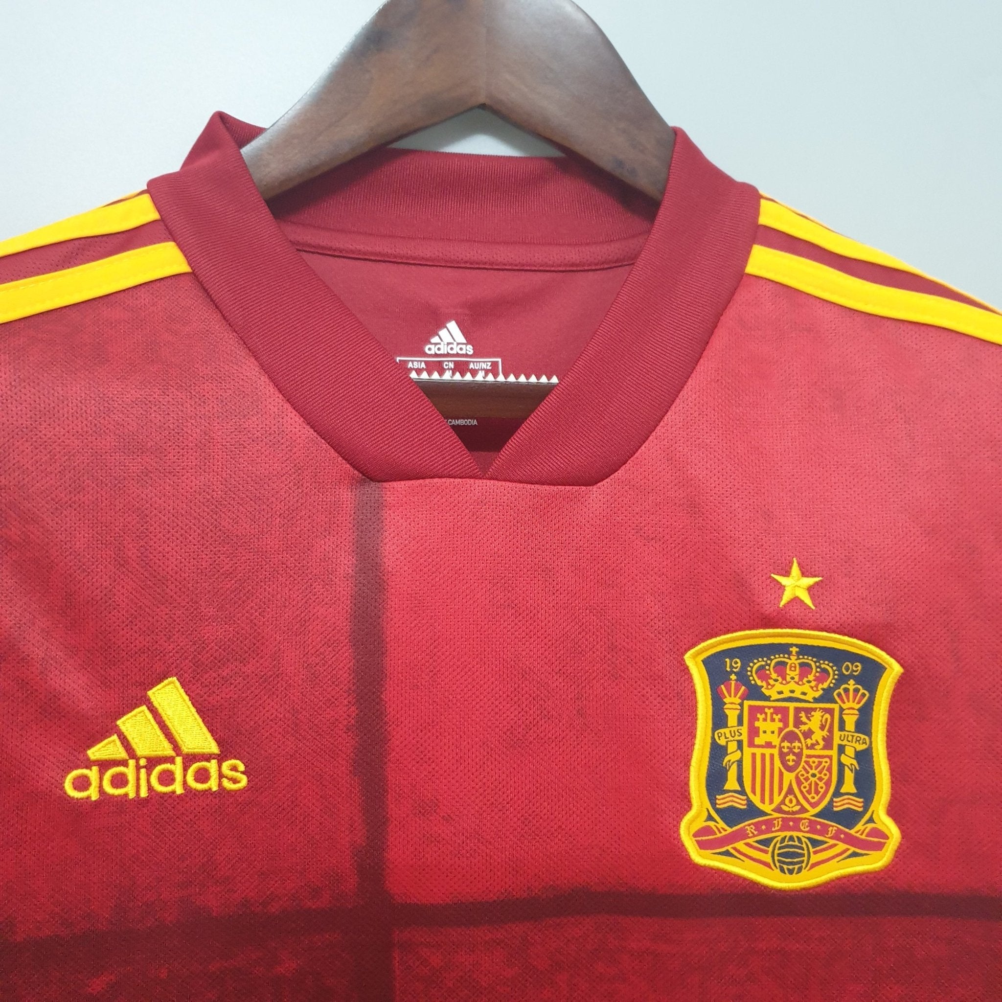 ESPAÑA I 20/21 HOMBRE - Bota de Oro Tienda
