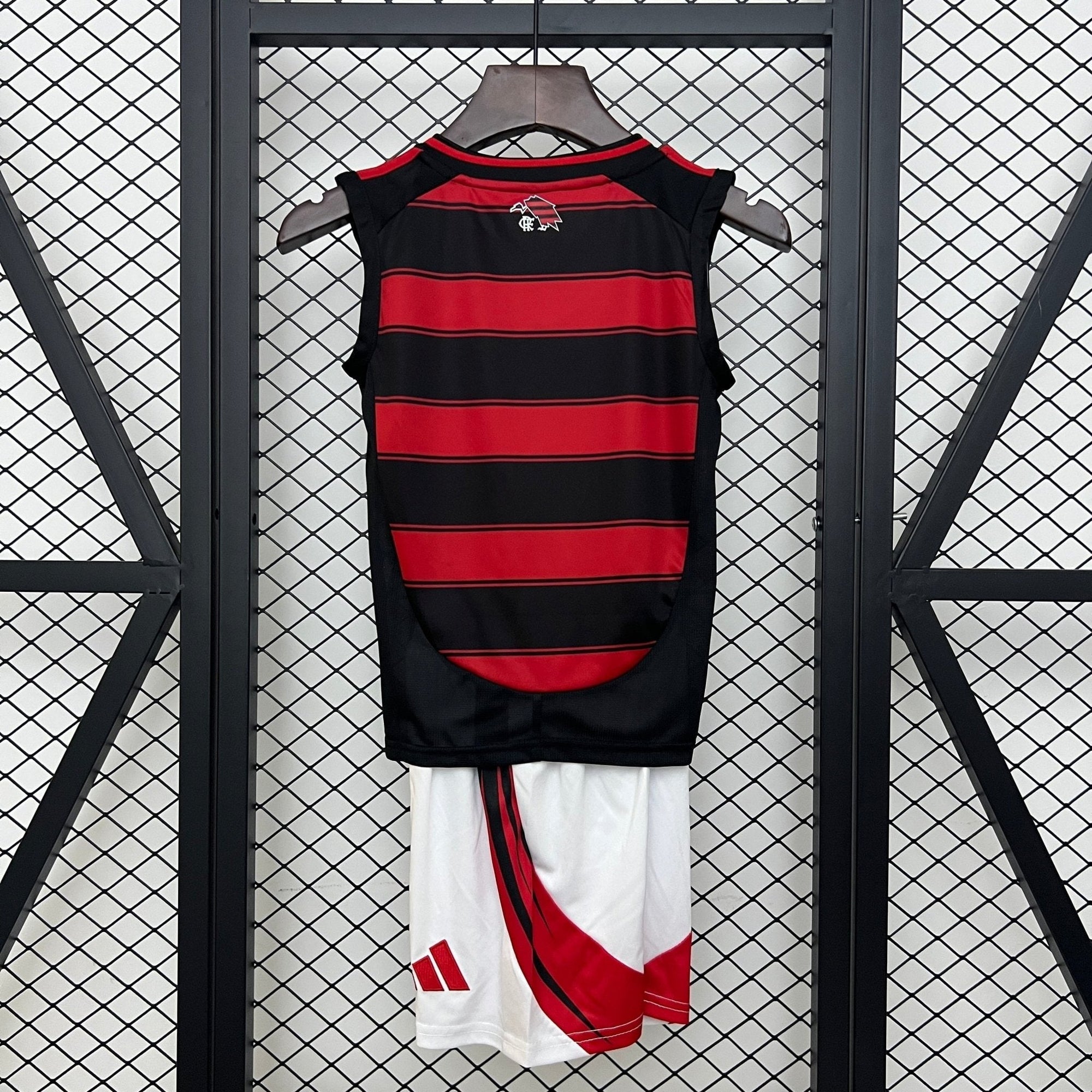 FLAMENGO PRIMERA EQUIPACIÓN SIN MANGAS 25/26 NIÑOS - Bota de Oro Tienda