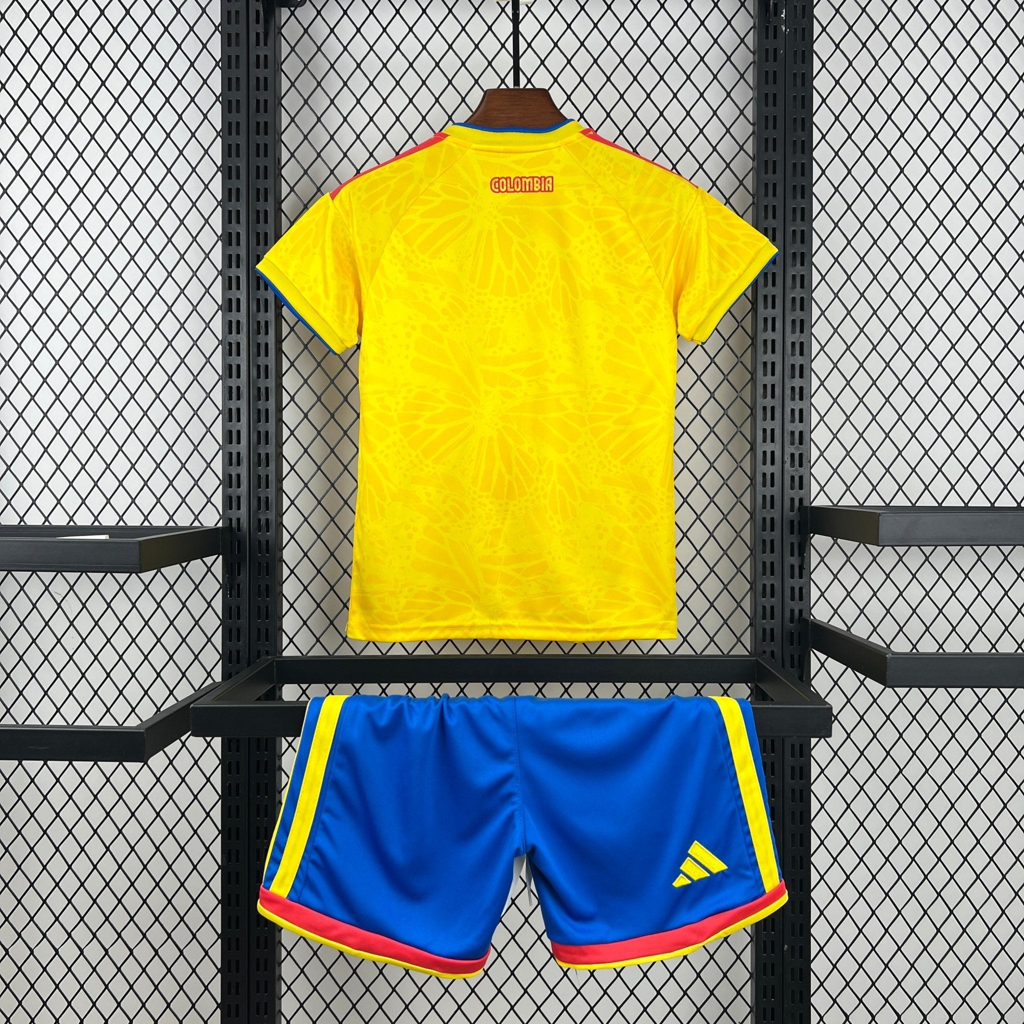 Infantil Colombia Mundial Local 2026 Mundial - Bota de Oro Tienda
