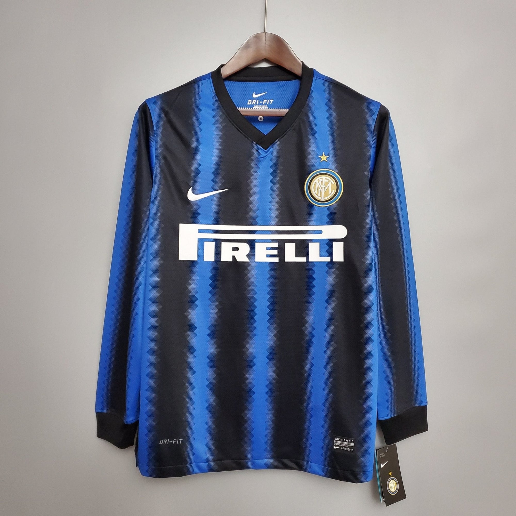INTER DE MILAN II 10/11 HOMBRE (RETRO) MANGA LARGA - Bota de Oro Tienda