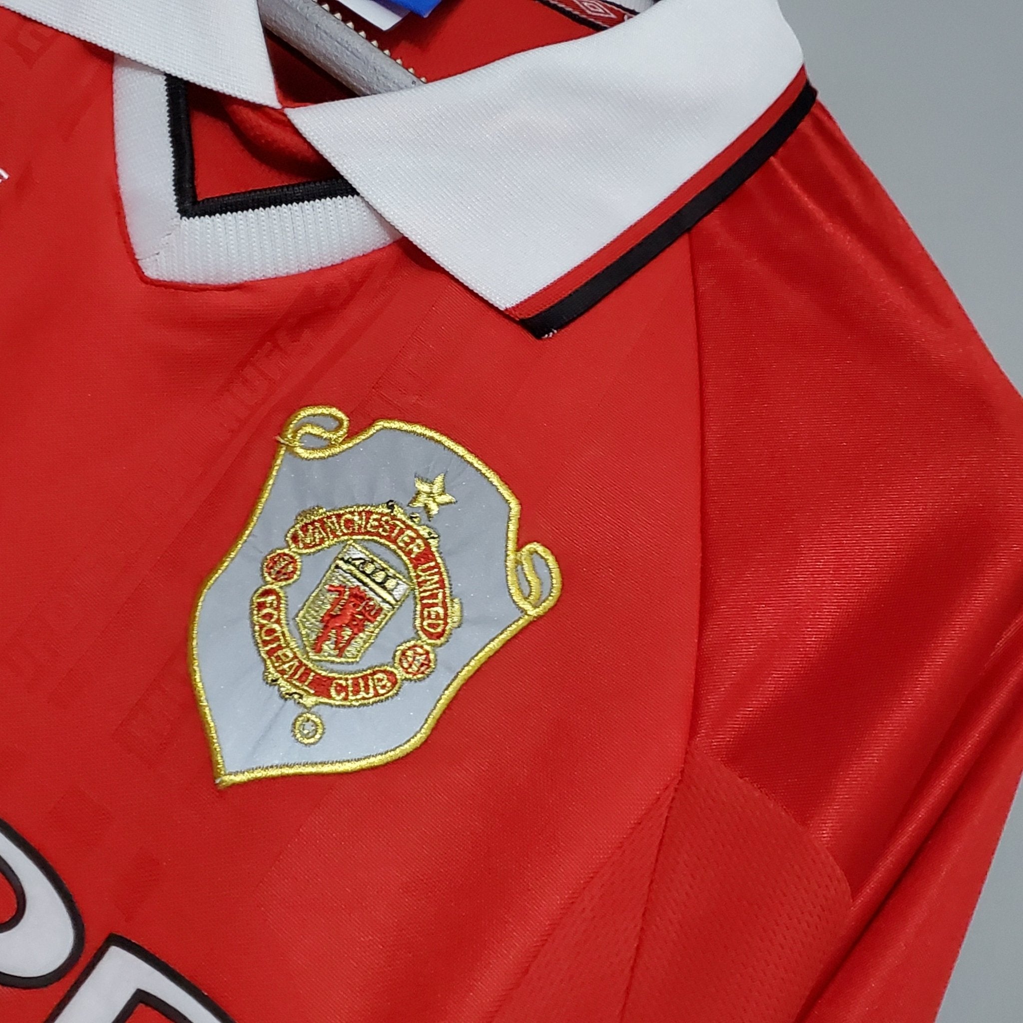 MANCHESTER UNITED I 99/00 HOMBRE (RETRO) MANGA LARGA - Bota de Oro Tienda