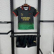 MILAN EQUIPACIÓN CO - BRADED 25/26 NIÑOS - Bota de Oro Tienda