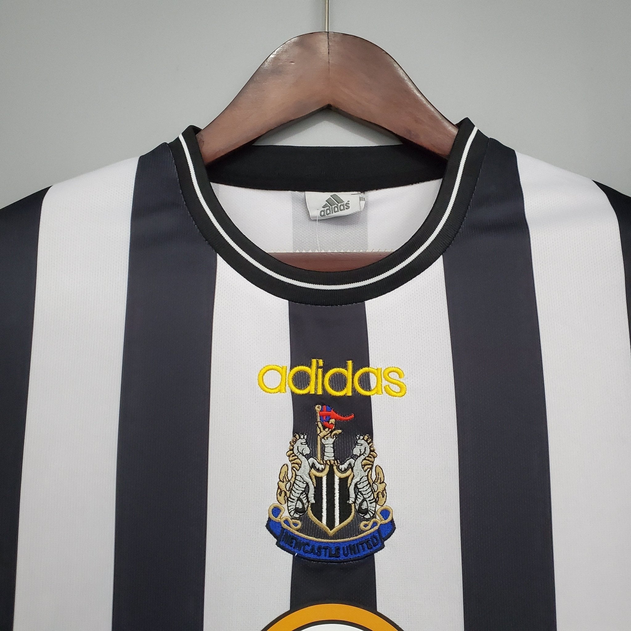 NEWCASTLE l 97/99 HOMBRE (RETRO) - Bota de Oro Tienda