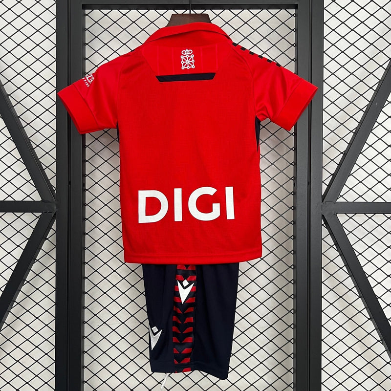 OSASUNA PRIMERA EQUIPACIÓN 25/26 NIÑOS - Bota de Oro Tienda