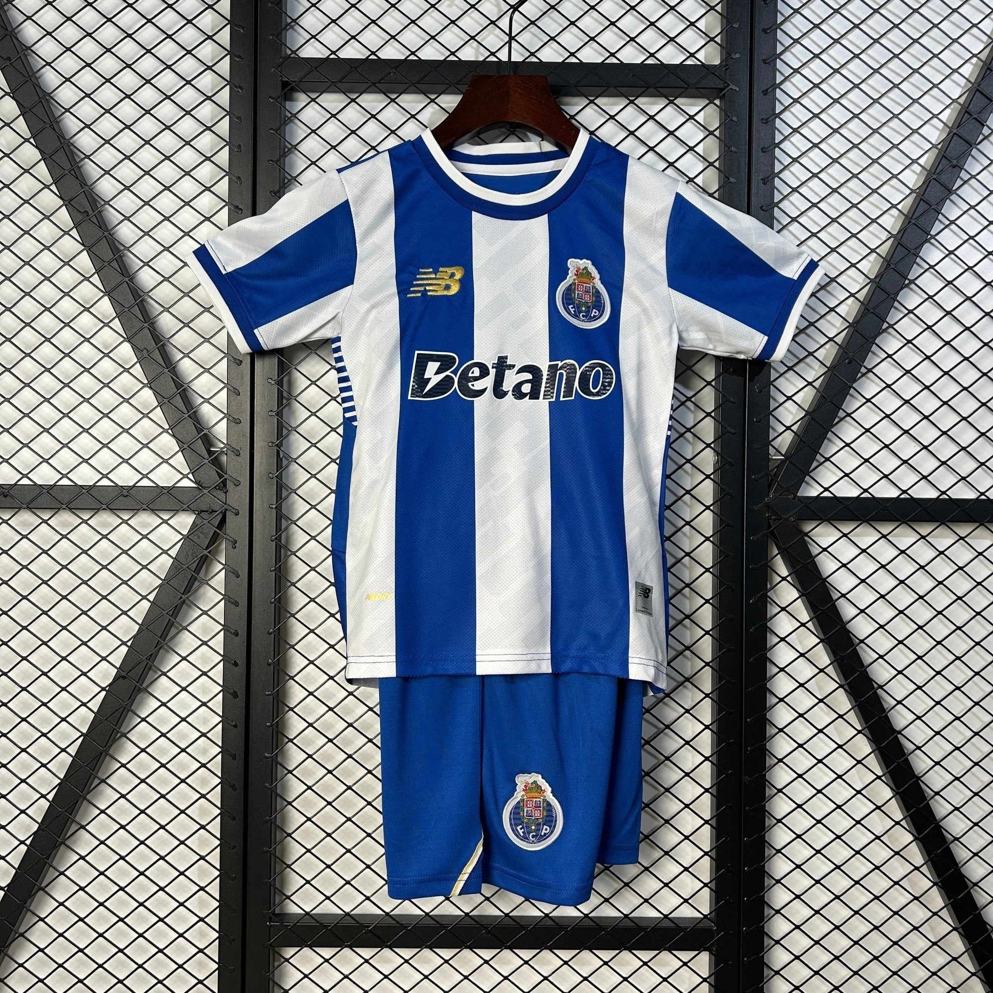 PORTO PRIMERA EQUIPACIÓN 25/26 NIÑOS - Bota de Oro Tienda