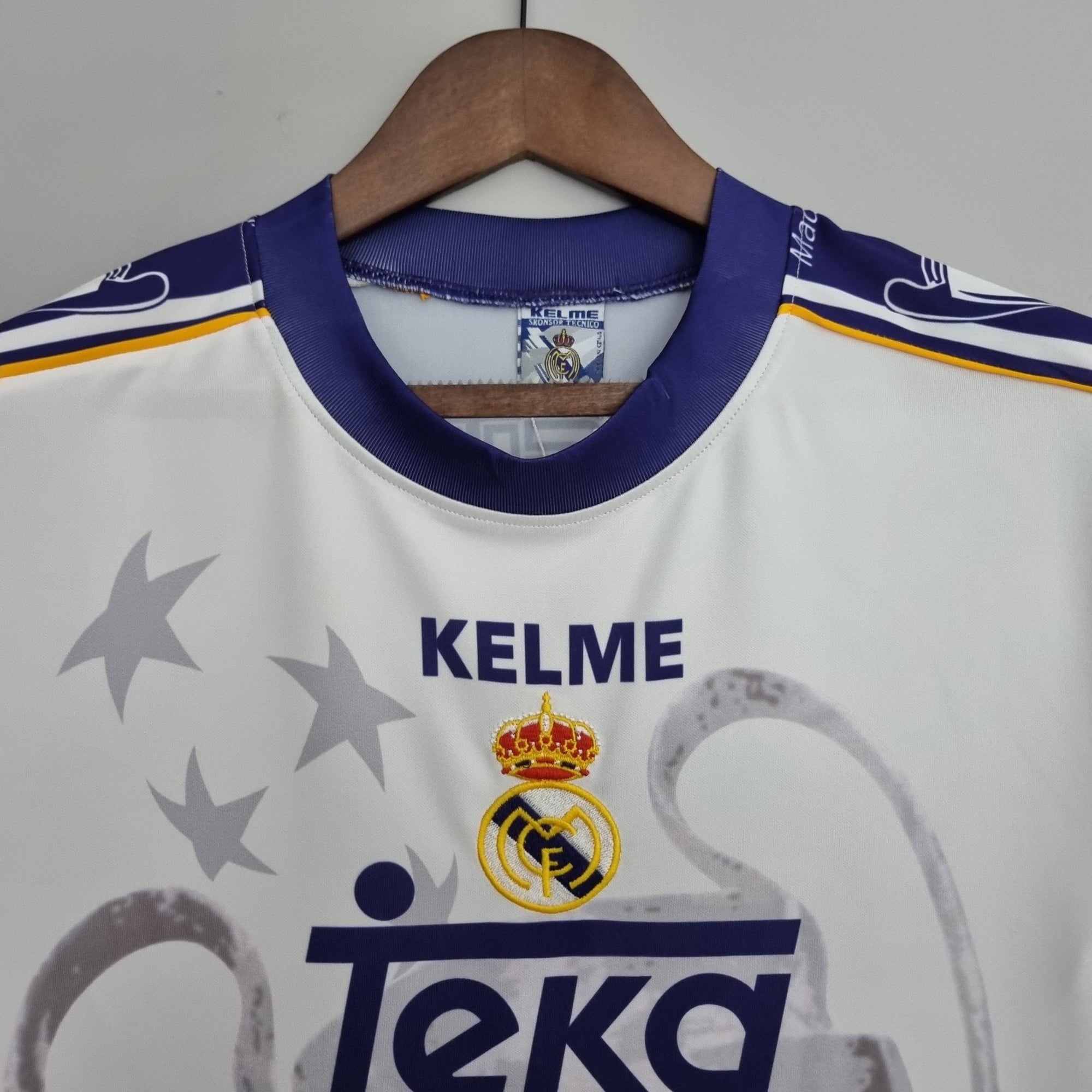 REAL MADRID I ESPECIAL 7 CHAMPIONS 97/98 (RETRO) - Bota de Oro Tienda