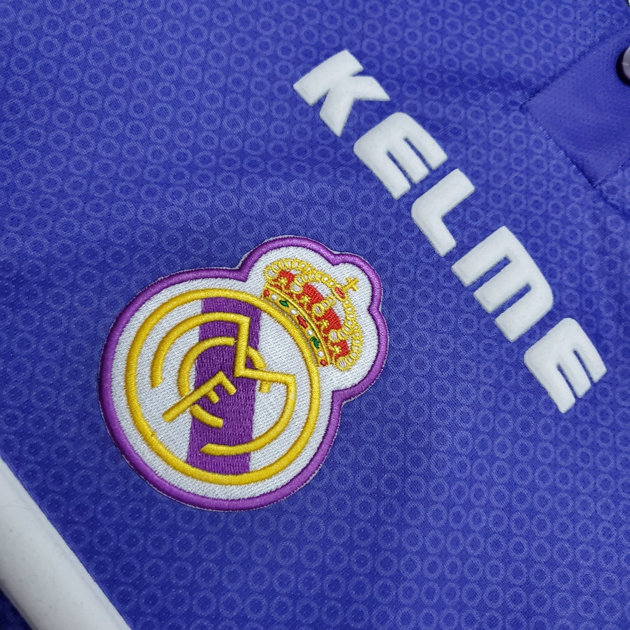 REAL MADRID II 97/98 HOMBRE (RETRO) - Bota de Oro Tienda