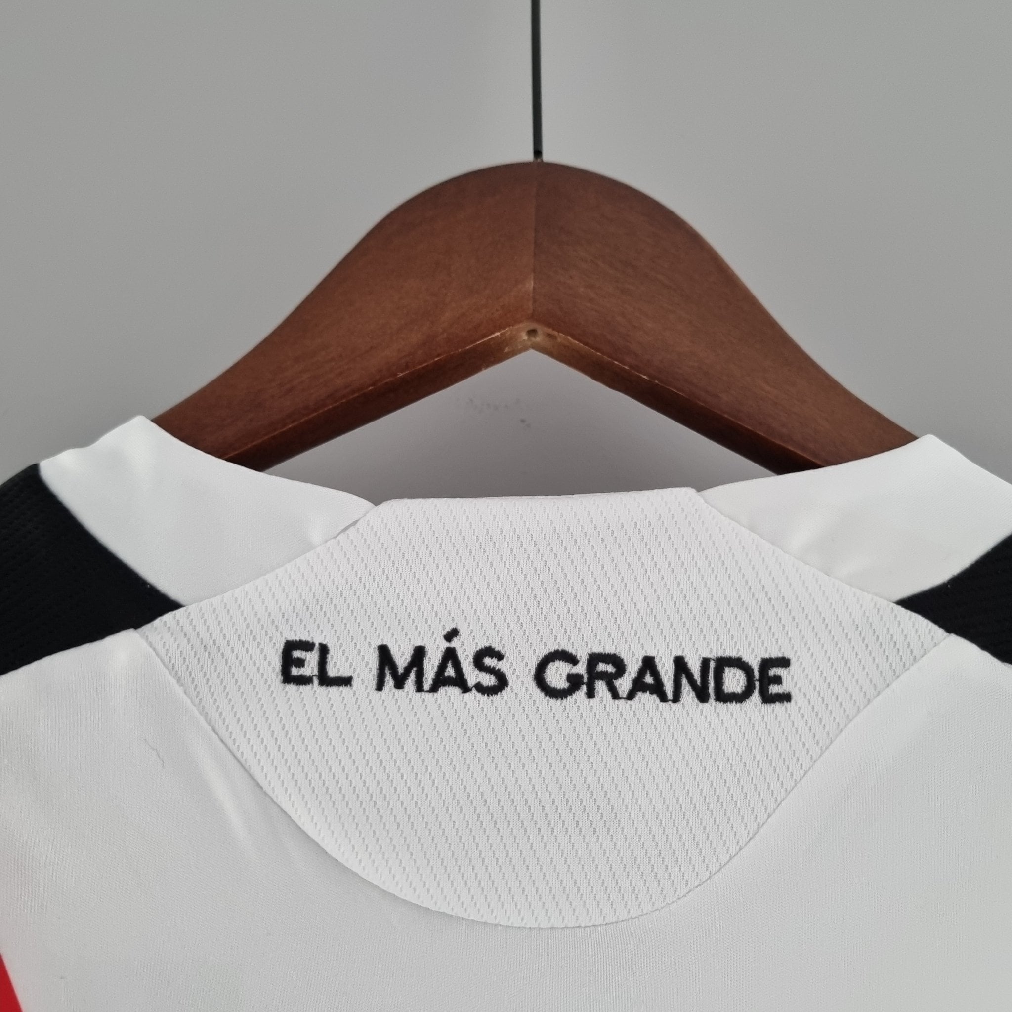 RIVER PLATE I 09/10 HOMBRE (RETRO) MANGA LARGA - Bota de Oro Tienda