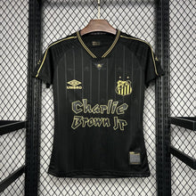 SANTOS CHARLIE BROWN JR 24/25 MUJER - Bota de Oro Tienda