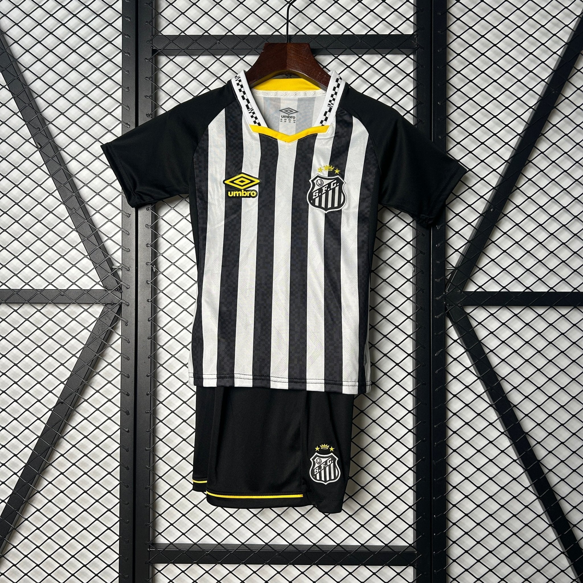 SANTOS SEGUNDA EQUIPACIÓN 25/26 NIÑOS - Bota de Oro Tienda