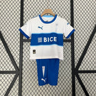 UNIVERSIDAD CATÓLICA I 24/25 CONJUNTO INFANTIL - Bota de Oro Tienda