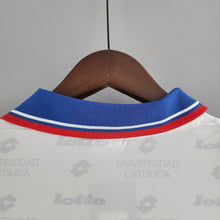 UNIVERSIDAD CATÓLICA I 96 MANGA LARGA HOMBRE (RETRO) - Bota de Oro Tienda