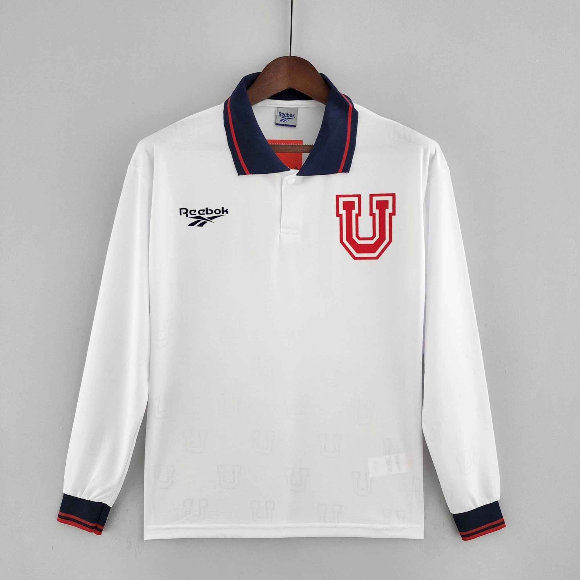 UNIVERSIDAD DE CHILE II 98 MANGA LARGA HOMBRE (RETRO) - Bota de Oro Tienda